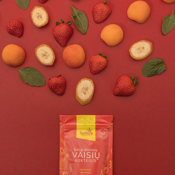 Liofilizuotų braškių ir vaisių kokteilis "Meraki"